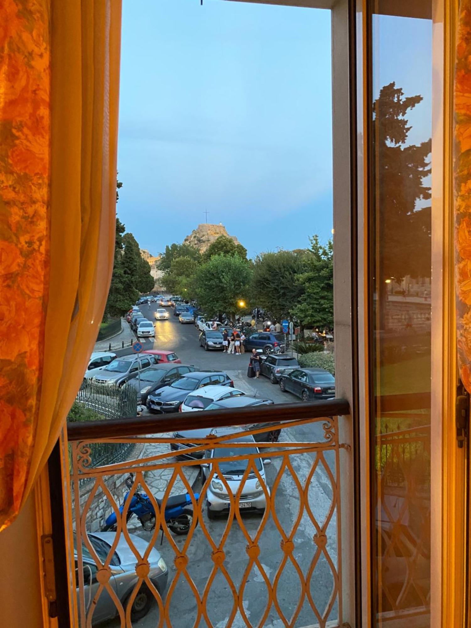 Palazzo Luxury Suite - View To Liston Square & Old Fortress Of Corfu Old Town Exterior foto